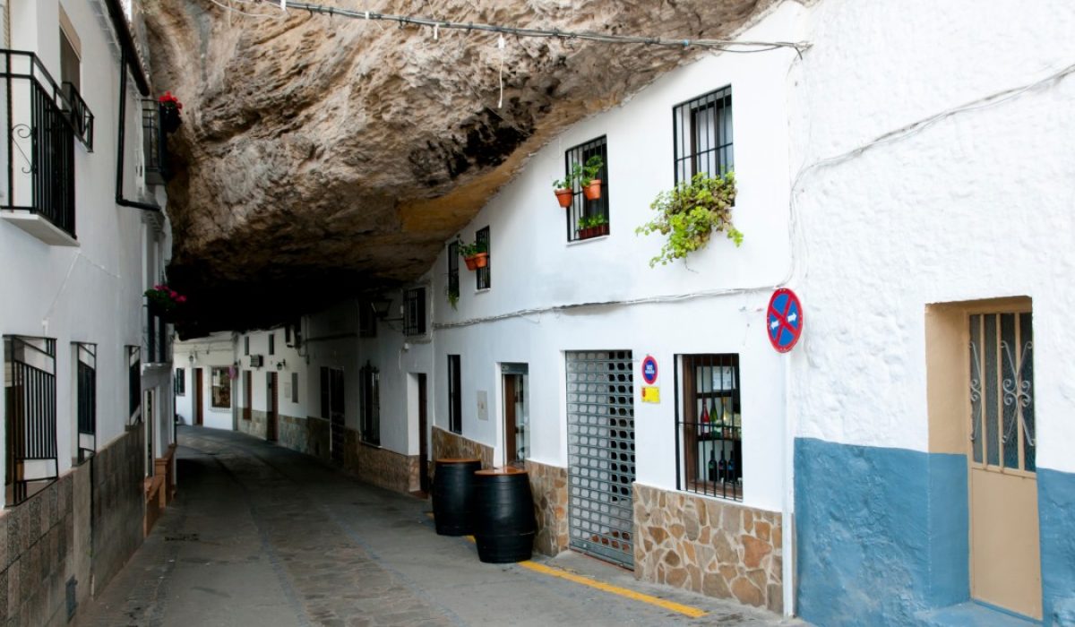 Setenil de las Bodegas