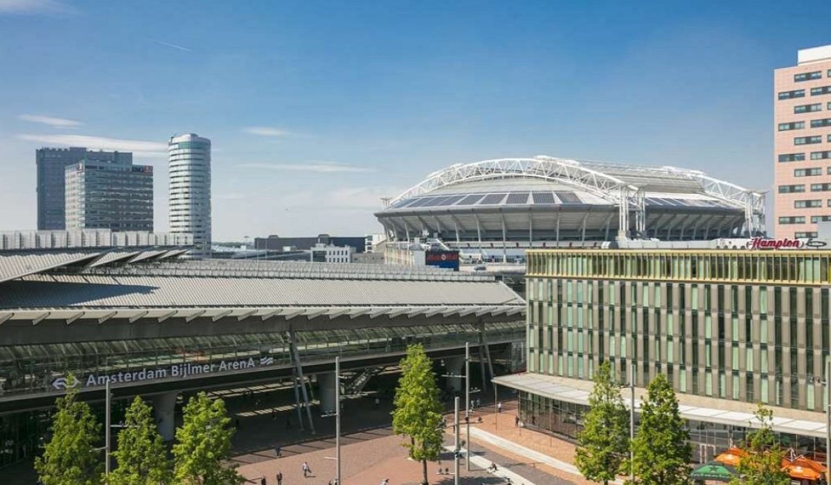 ligging Hampton Amsterdam ArenA